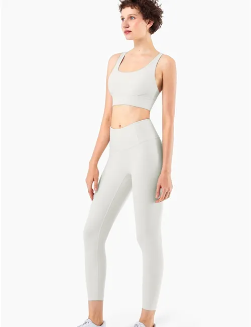 White gym leggings (2)